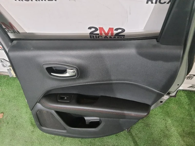 Pannello Rivestimento Porta POST DX K5US102R5AE Jeep Compass III 2017