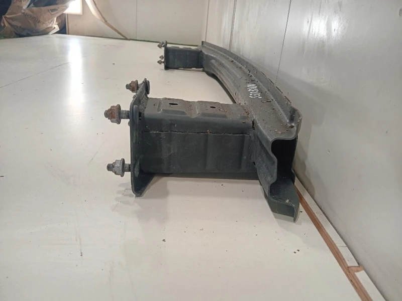 Traversa Paraurti POST TRAVERSA PARAURTI POST Mercedes Classe A W176 2015