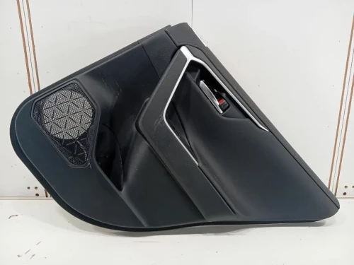 Pannello Rivestimento Porta POST DX 67613-X1B18 Toyota RAV 4 V 2018