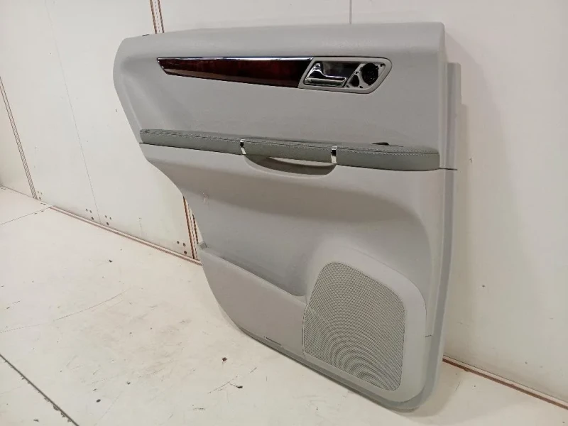 Pannello Rivestimento Porta POST SX PANNELLO RIVESTIMENTO PORTA POST SX Mercedes Classe R W251 2006