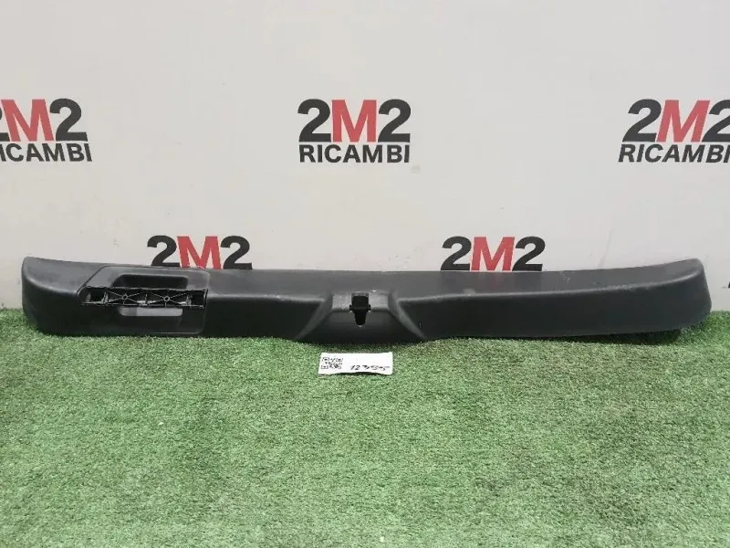 Pannello Rivestimento Portello INF POST A2467400172 Mercedes Classe B W246 2012