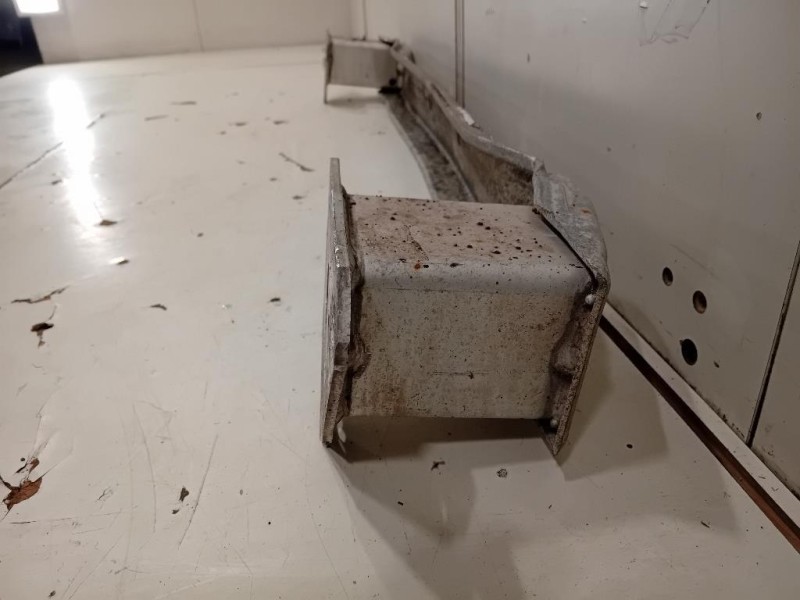 Traversa Paraurti POST 39193221 Opel Astra K 2016