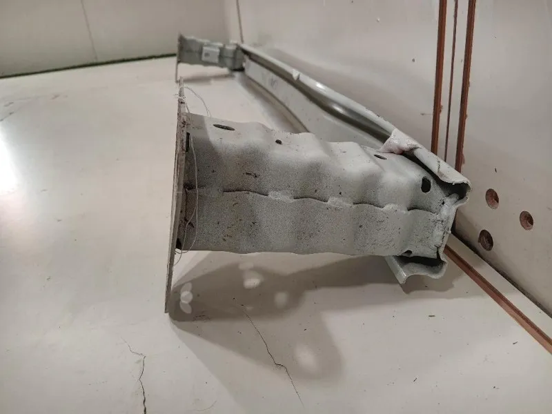 Traversa Paraurti POST 9837102680 Opel Corsa F 2019