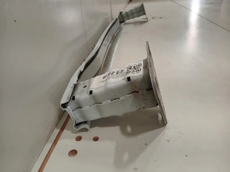 Traversa Paraurti POST 9837102680 Opel Corsa F 2019