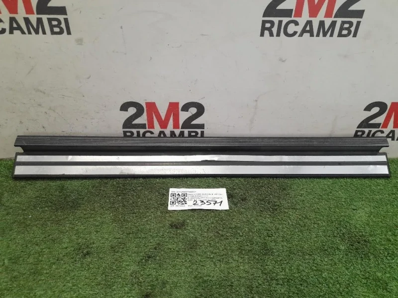 Pannello Rivestimento Sottoporta ANT SX A12468007359051 Mercedes Classe E W124 1985