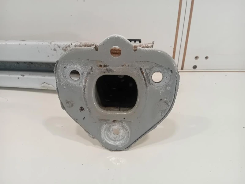 Traversa Paraurti POST 95320354 Opel Mokka 2013