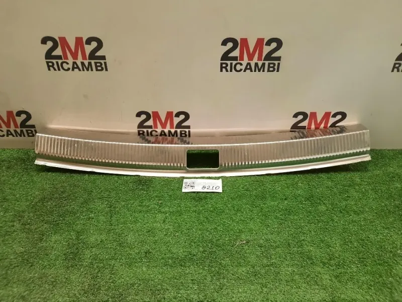 Pannello Rivestimento Traversa Batticofano 8K9864483D Audi A4 8K5 Avant 2012