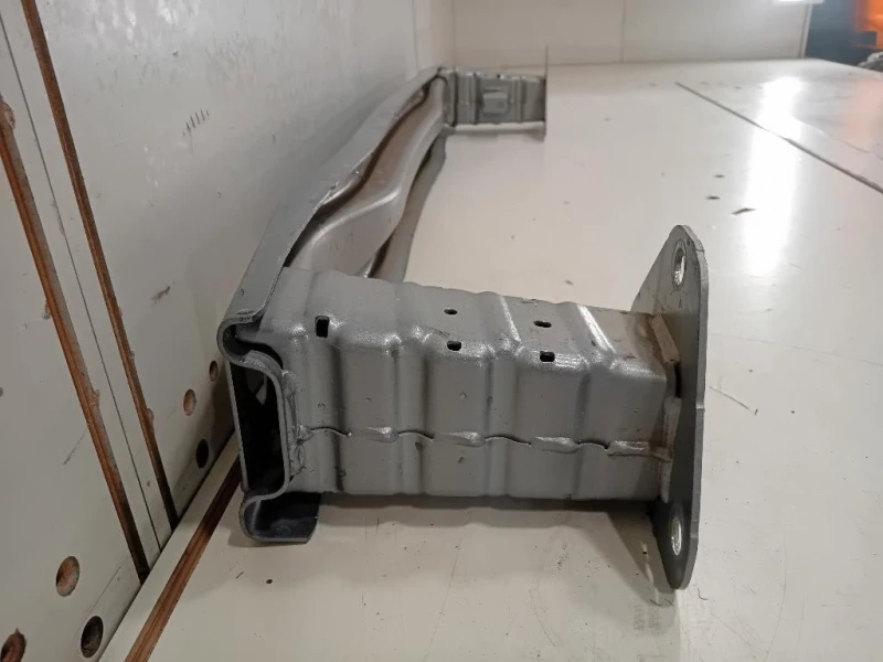 Traversa Paraurti POST 169606001 Opel Mokka B 2020