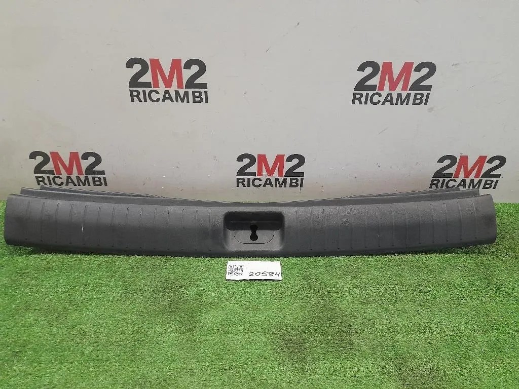 Pannello Rivestimento Traversa Batticofano 85770F1000WK Kia Sportage IV 2016