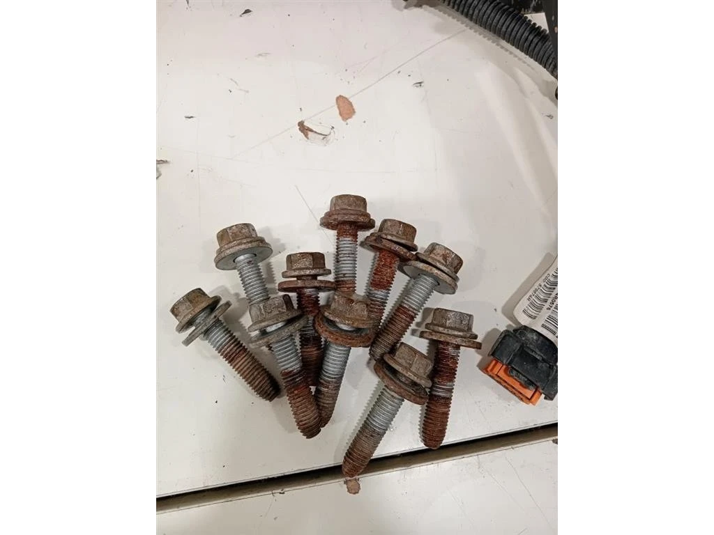 Traversa Paraurti POST 511601643R Opel Movano B 2010