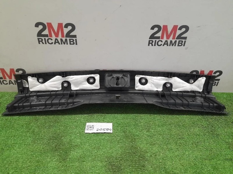 Pannello Rivestimento Traversa Batticofano 85770F1000WK Kia Sportage IV 2016