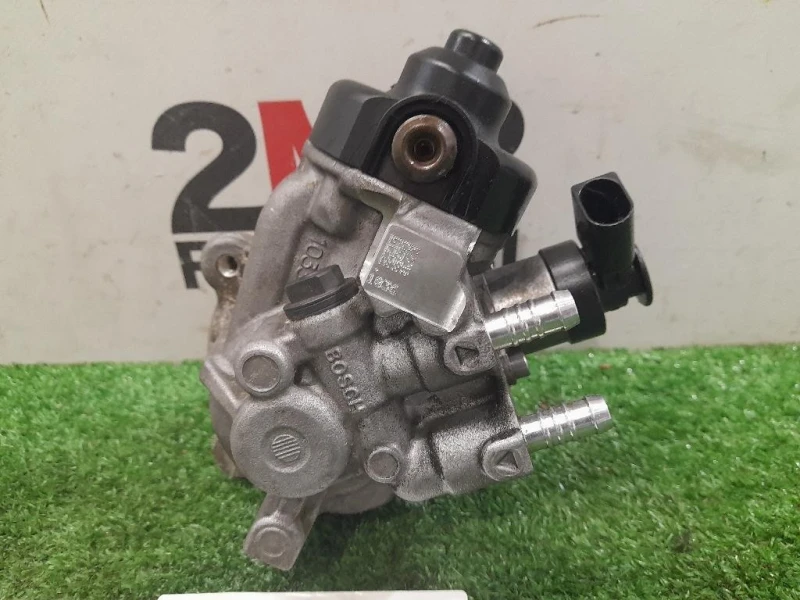 Pompa Iniezione 04L130755D Volkswagen GOLF VII 2013