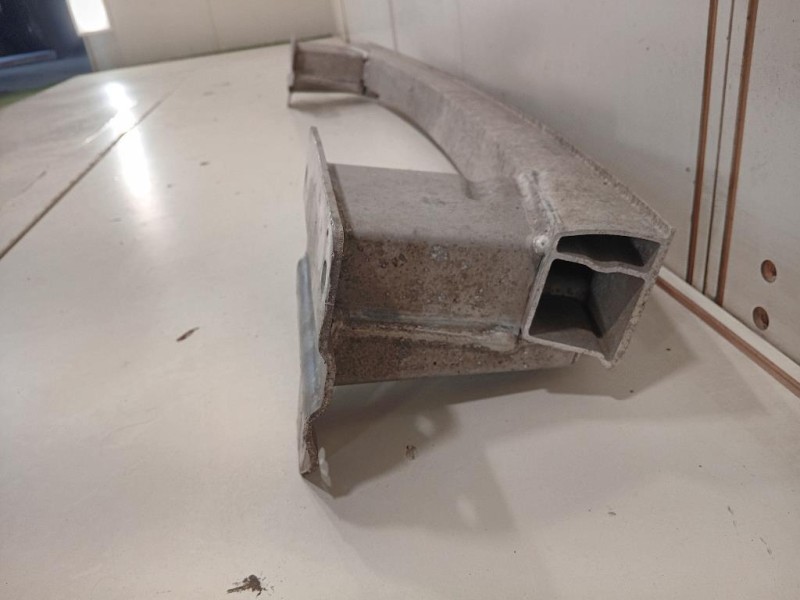 Traversa Paraurti POST 12776305 Opel Zafira C 2012