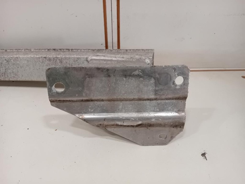 Traversa Paraurti POST 12776305 Opel Zafira C 2012