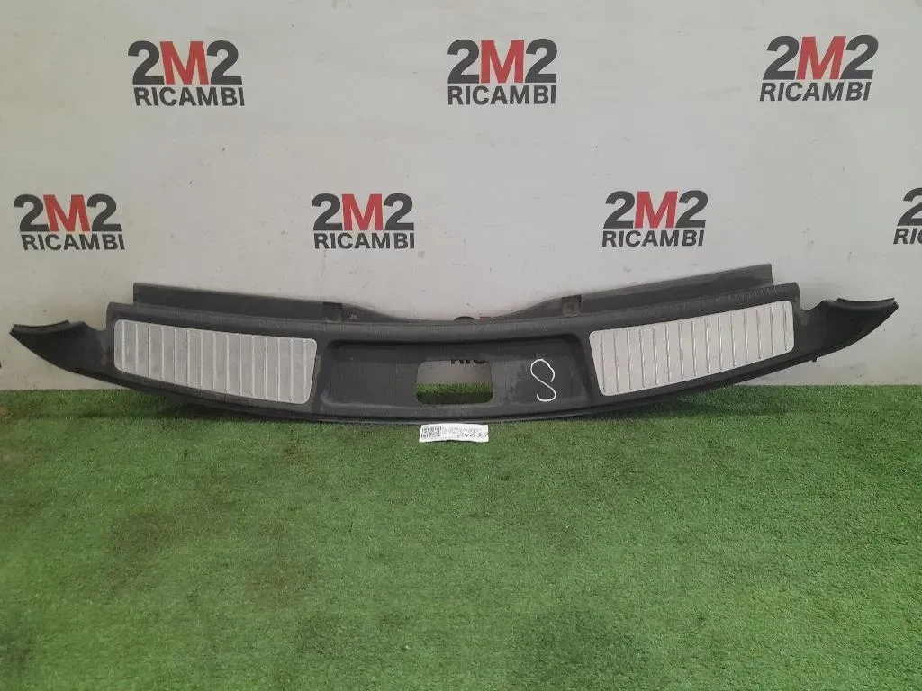 Pannello Rivestimento Traversa Batticofano 13222434 Opel Insignia A SW 2009