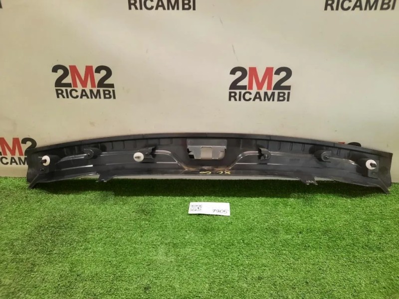 Pannello Rivestimento Traversa Batticofano 30740438 Volvo XC60 I 2009