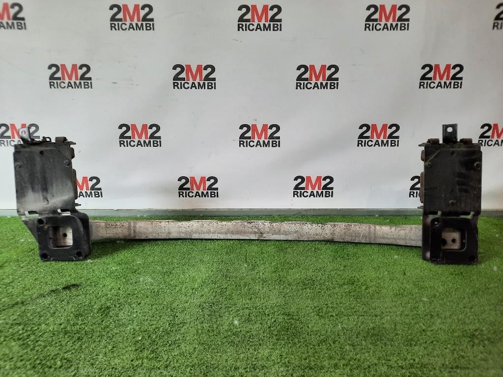 Traversa Paraurti POST 8200882820 Renault Megane II CC 2003