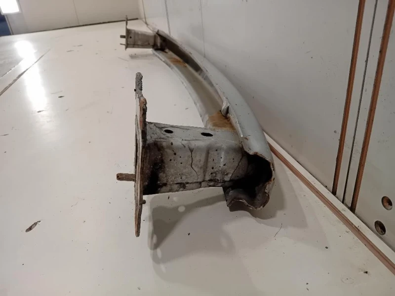 Traversa Paraurti POST 1Z5807305C Skoda Octavia 1Z3 2009