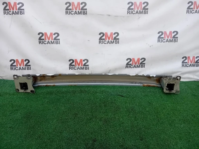 Traversa Paraurti POST 5L6807305C Skoda YETI 2014