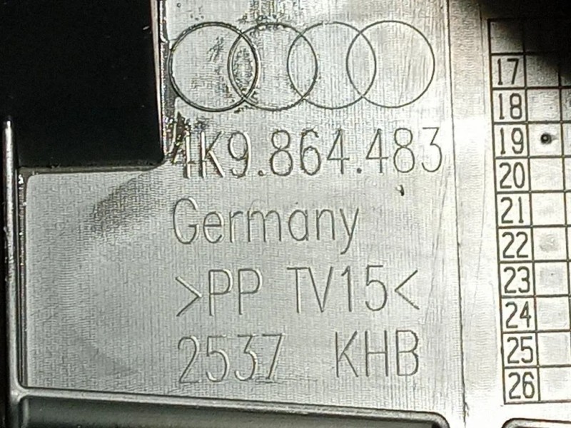 Pannello Traversa Bagagliaio INT POST 4K9 864 483 Audi A6 4GD Avant 2016