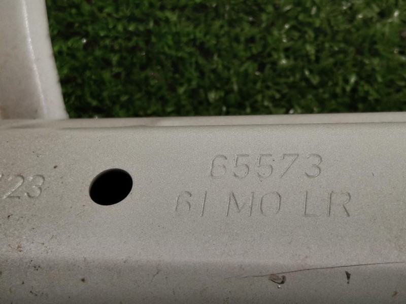 Traversa Paraurti POST 656161M0 Suzuki Vitara II 2015