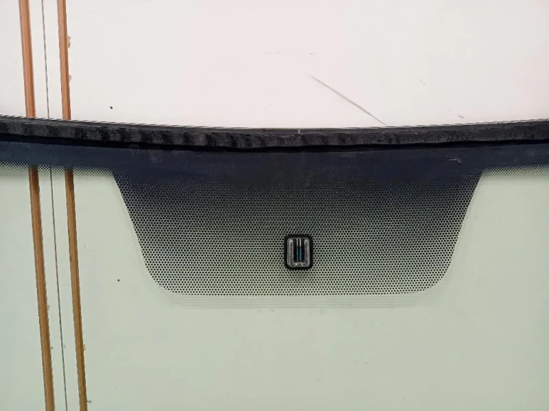 Parabrezza 727128759R Dacia Duster I 2014