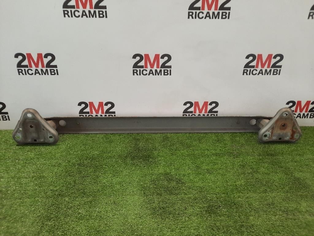 Traversa Paraurti POST 520230D010 Toyota Yaris France II 2006