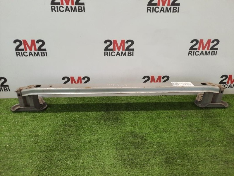 Traversa Paraurti POST 520230D010 Toyota Yaris France II 2006