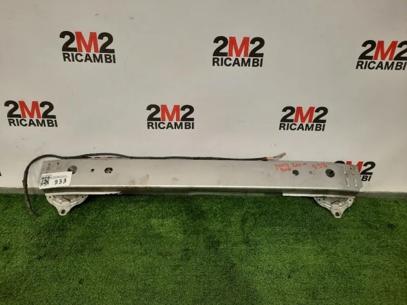 Traversa Paraurti POST 520230D080 Toyota Yaris IV 2012