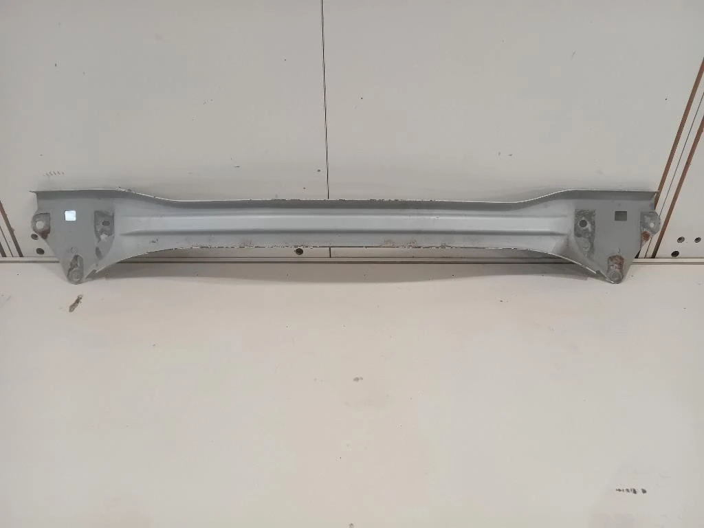 Traversa Paraurti POST TRAVERSA PARAURTI POST Toyota Yaris IV 2014