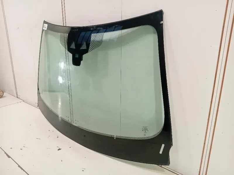 Parabrezza T4N28465 Jaguar XE 2015