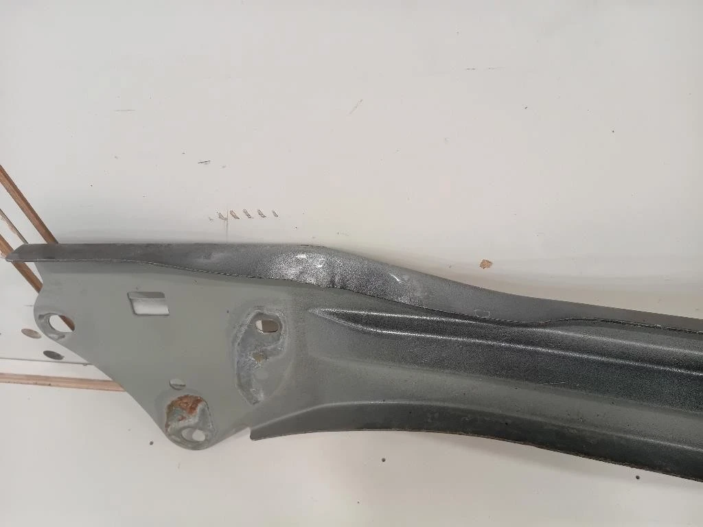 Traversa Paraurti POST TRAVERSA PARAURTI POST Toyota Yaris IV 2014