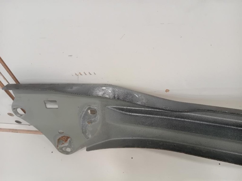 Traversa Paraurti POST TRAVERSA PARAURTI POST Toyota Yaris IV 2014