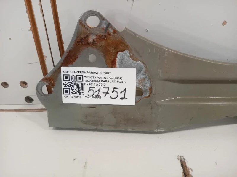 Traversa Paraurti POST TRAVERSA PARAURTI POST Toyota Yaris IV 2014