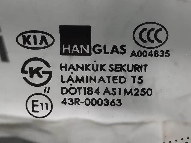 Parabrezza 861103E000 Kia Sorento II 2006