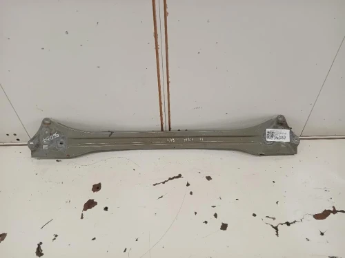 Traversa Paraurti POST TRAVERSA PARAURTI POST Toyota Yaris IV 2014