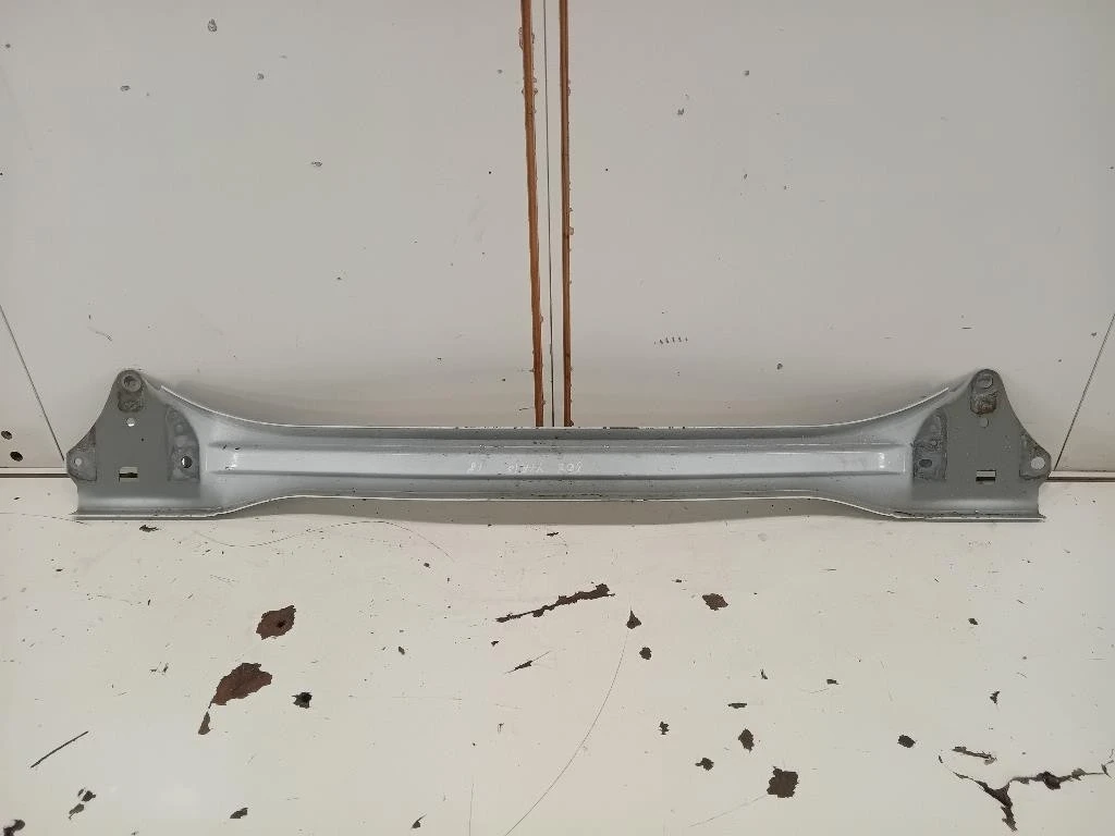 Traversa Paraurti POST TRAVERSA PARAURTI POST Toyota Yaris IV 2014