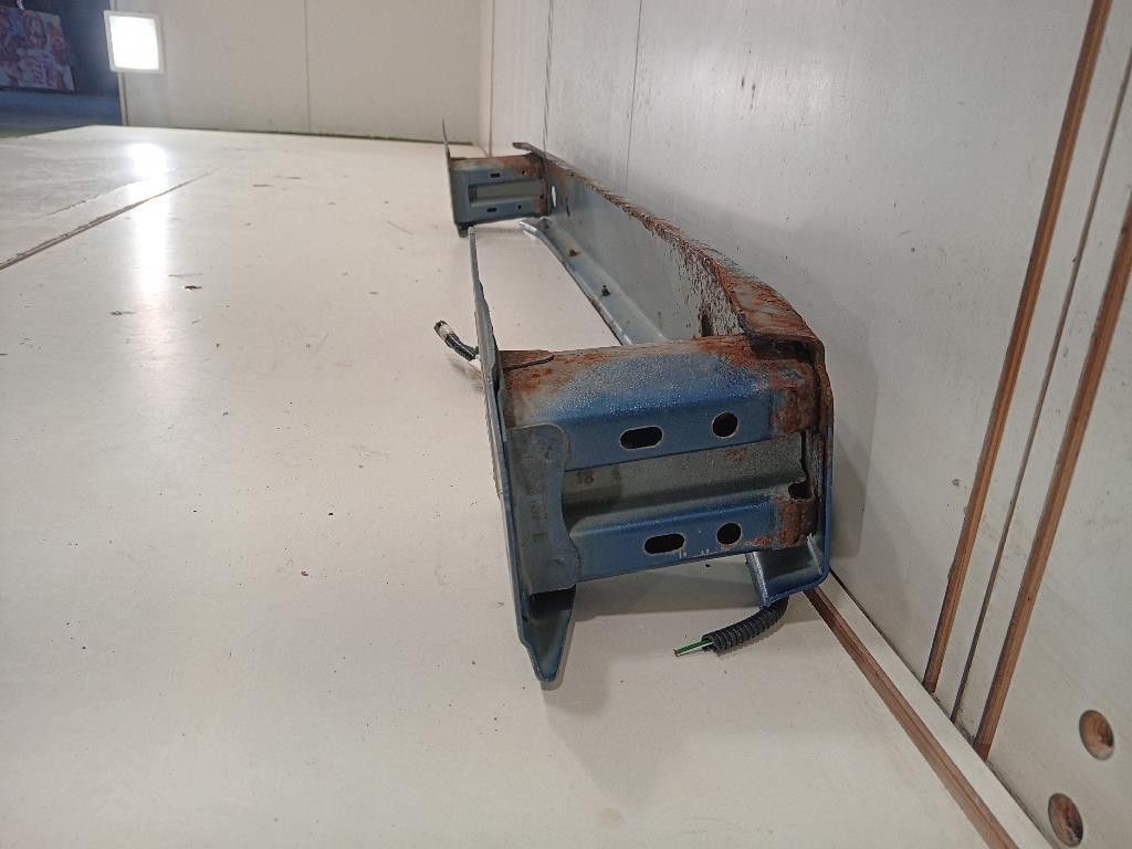 Traversa Paraurti POST 520230D080 Toyota Yaris IV 2014