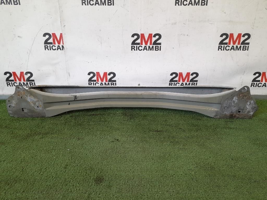 Traversa Paraurti POST 520230D080 Toyota Yaris IV 2014