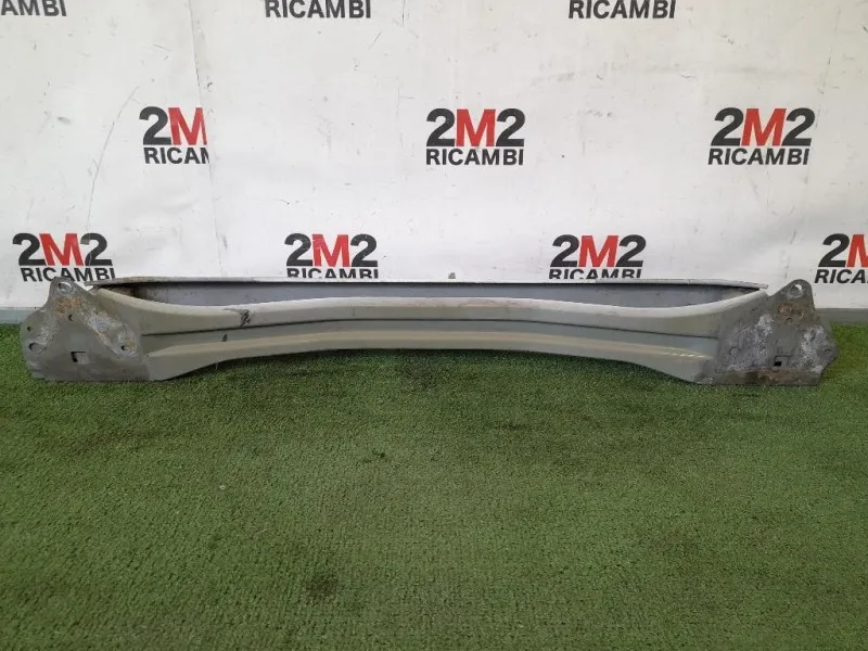 Traversa Paraurti POST 520230D080 Toyota Yaris IV 2014