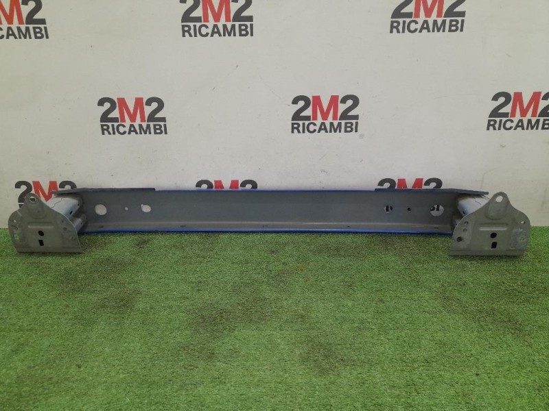 Traversa Paraurti POST 520230D080 Toyota Yaris IV 2017