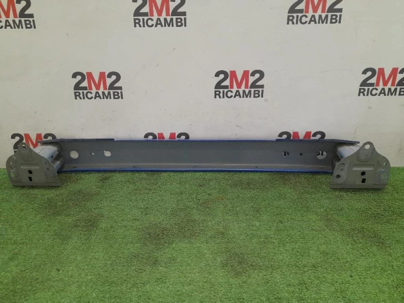 Traversa Paraurti POST 520230D080 Toyota Yaris IV 2017