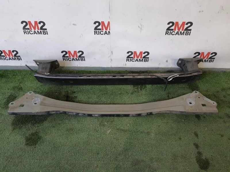 Traversa Paraurti POST 520230D080 Toyota Yaris IV 2017