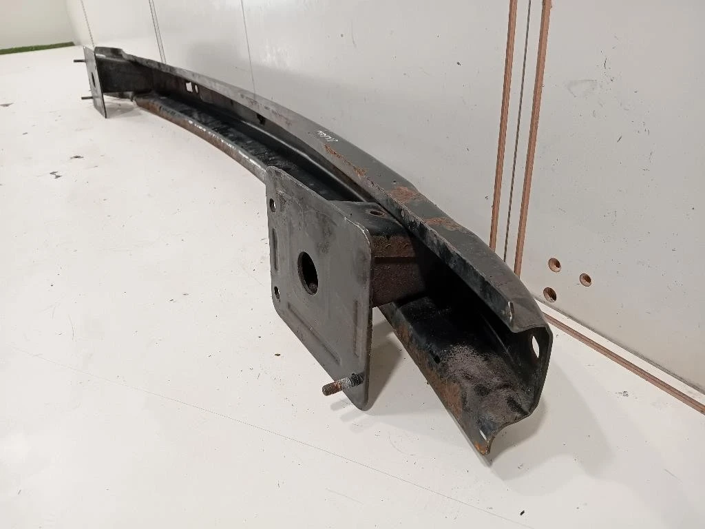 Traversa Paraurti POST TRAVERSA PARAURTI POST Volkswagen Caddy III 2004