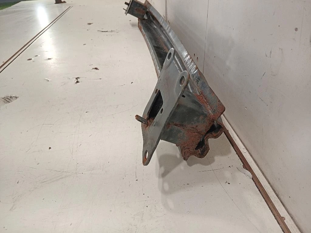 Traversa Paraurti POST 5K0807305A Volkswagen GOLF VI 2009