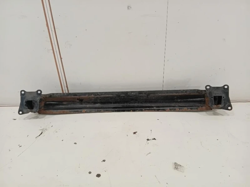 Traversa Paraurti POST 5K0807305A Volkswagen GOLF VI 2009