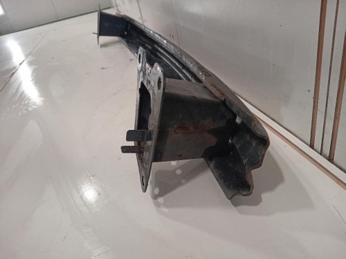 Traversa Paraurti POST 3C9 807 586 Volkswagen Passat V 2005