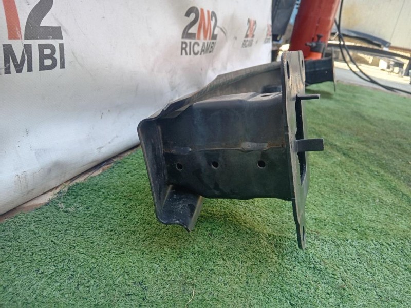 Traversa Paraurti POST 5N0807305 Volkswagen Tiguan I 2008