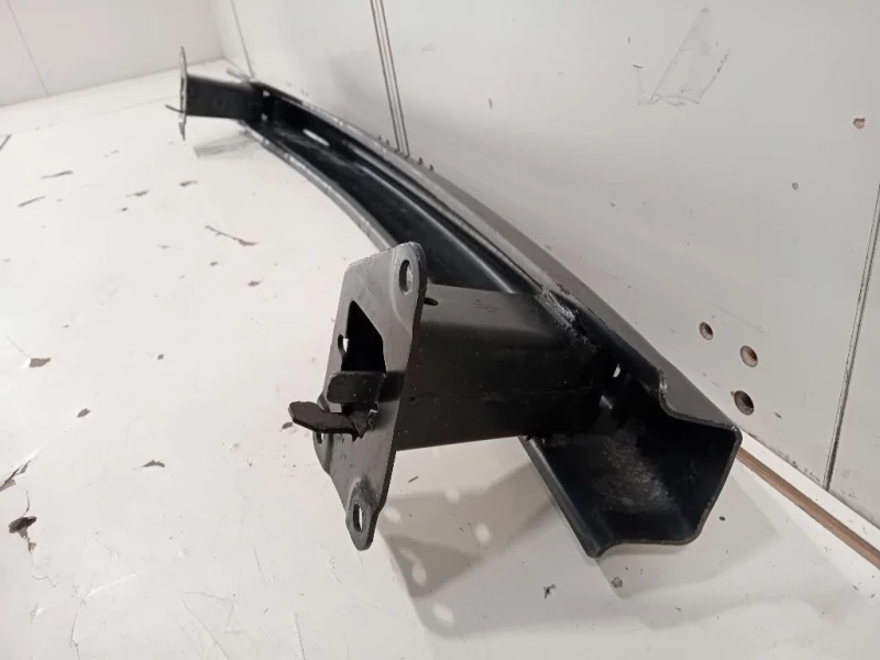 Traversa Paraurti POST 1T0807305D Volkswagen Touran III 2010