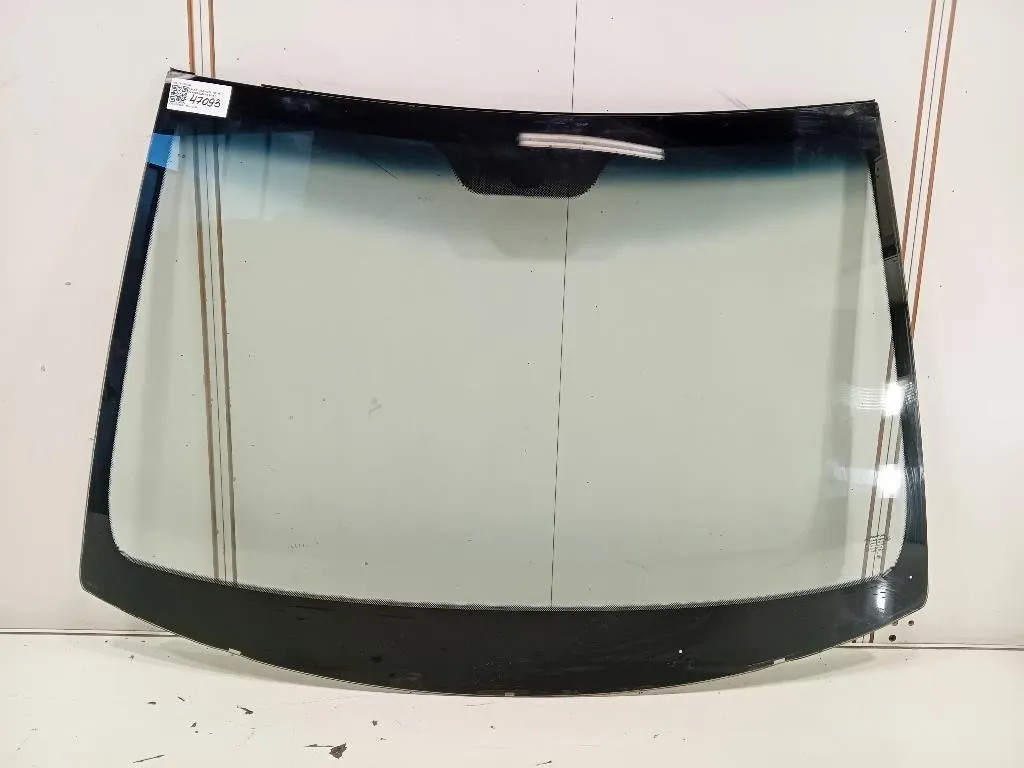 Parabrezza 7911035000 Ssangyong Tivoli 2015